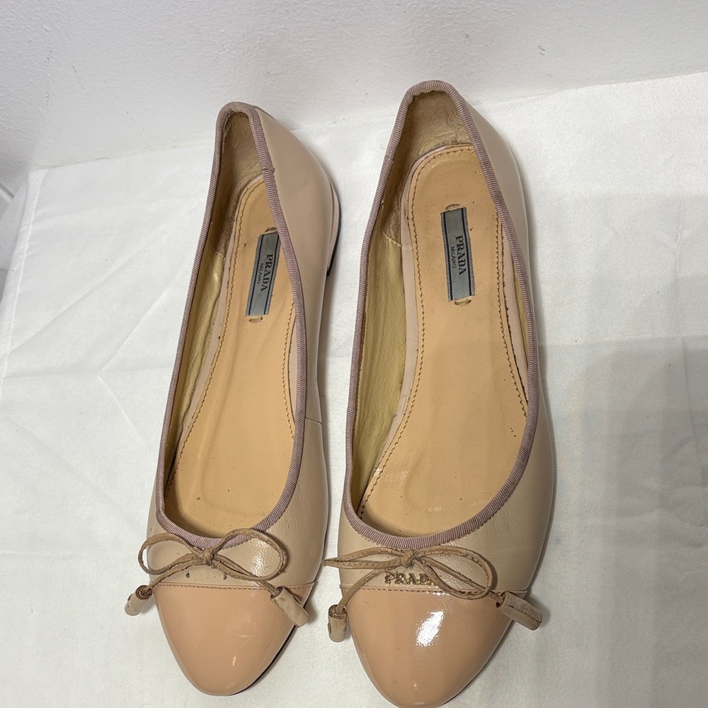 PRADA Napa Vernice Cap Toe Logo Bow Ballerina Flats Size 40 IT/ US 10  #9015